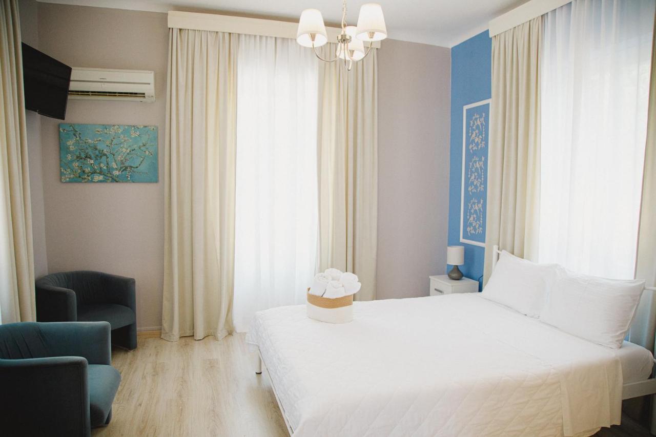 Yard Rooms Corinth 外观 照片