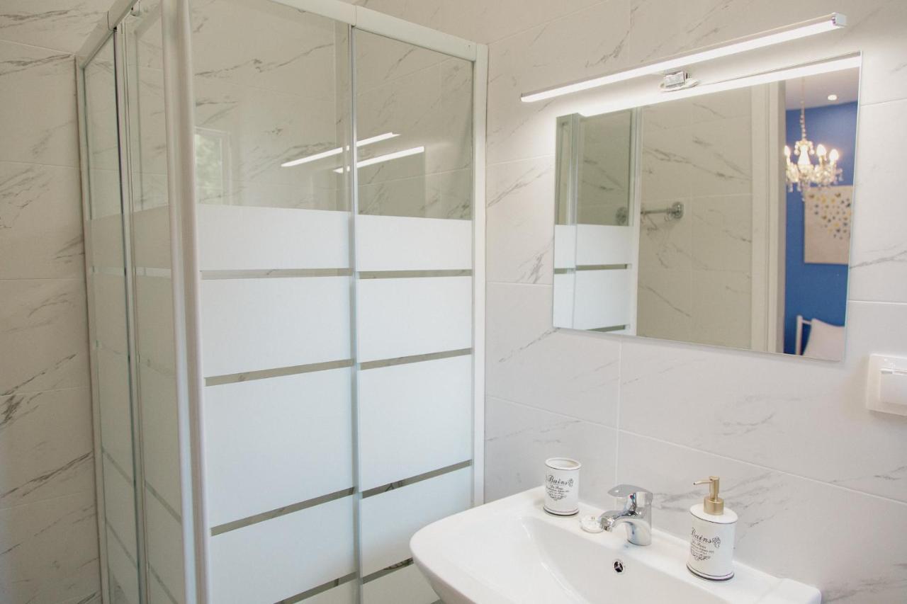 Yard Rooms Corinth 外观 照片
